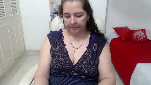leonela_69