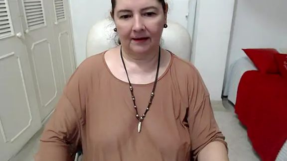 leonela_69
