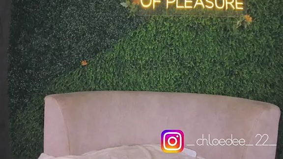 chloe_d
