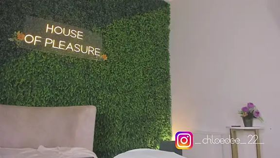 chloe_d
