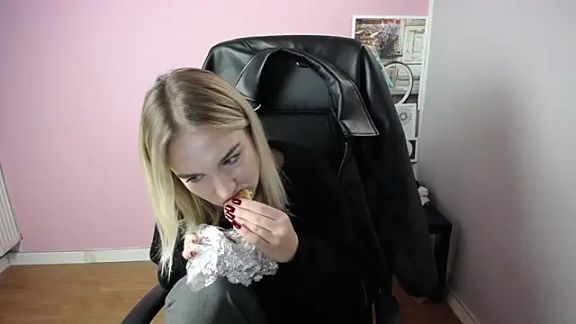 viktoria_lovely