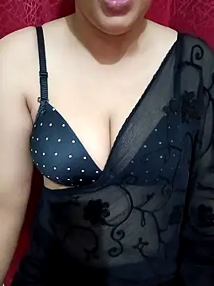 Priya_Boudi