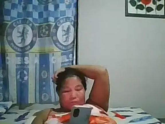 pinay_wild_mature