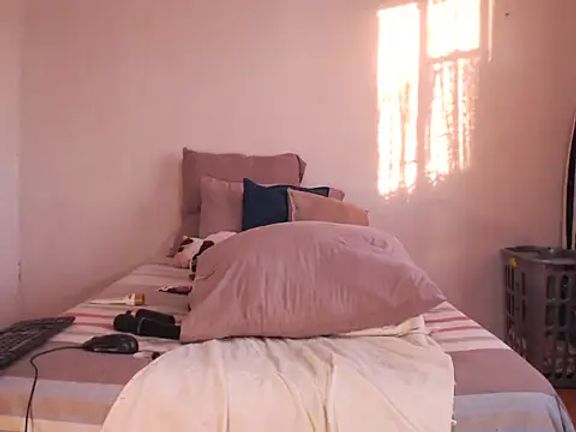 Bee_Bella1