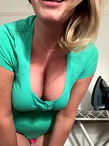 Jodi-Sands