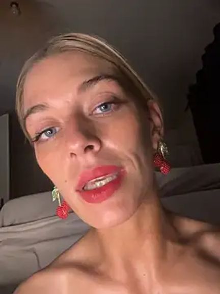 Bellalolahot