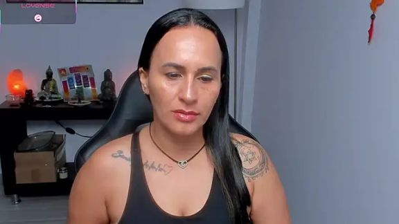 Sara_Charmy