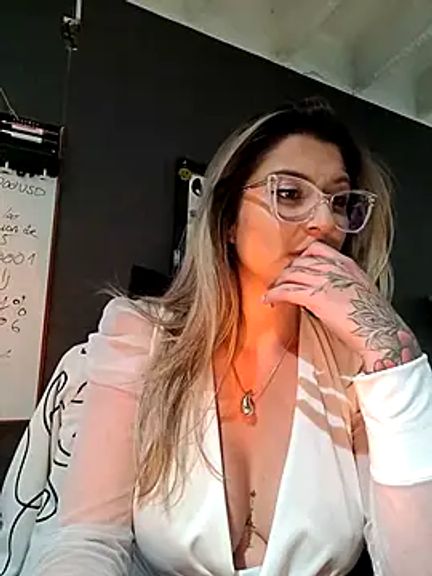 Isabella_Varella