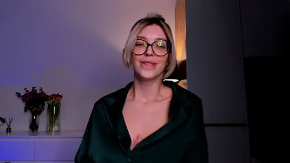 Adelina_Delvi