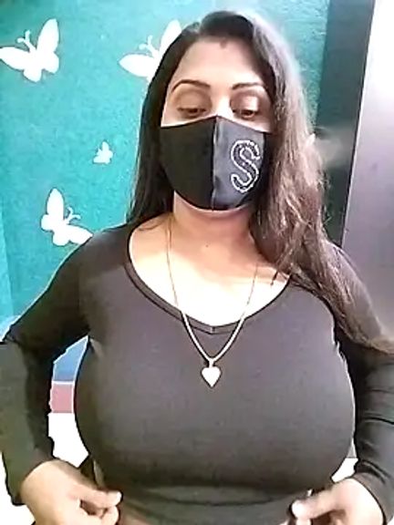 Riya_Sexy_Baby