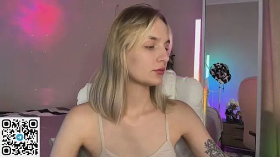 _Vikky_Moon_