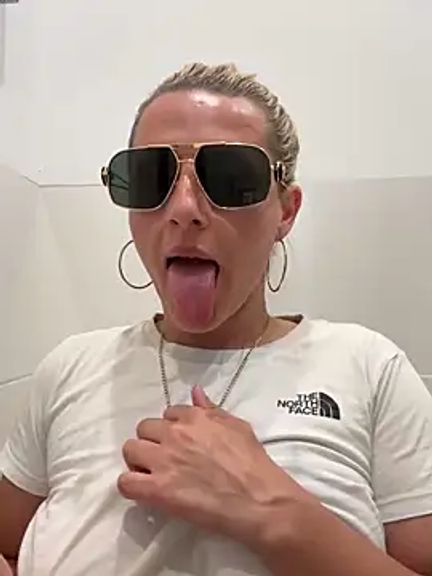 Strongqueen