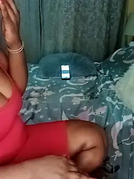 Luciouslips00