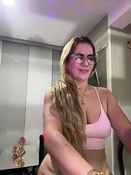 MISSLADYHONSON
