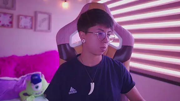 tommy_blue