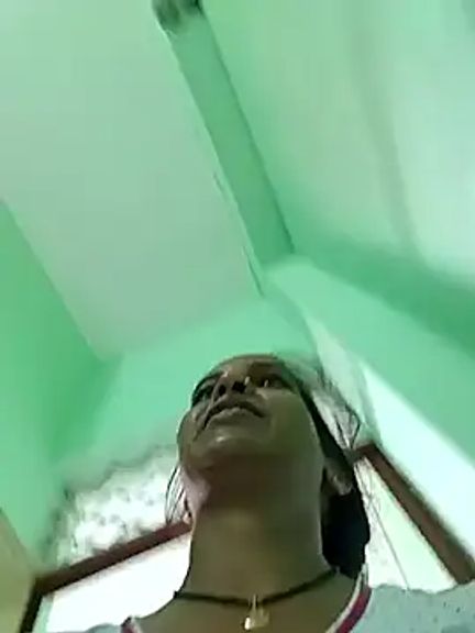 Hotty-Nidhi
