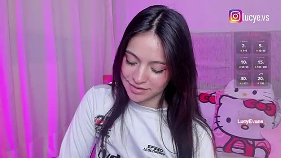 LucyEvans_