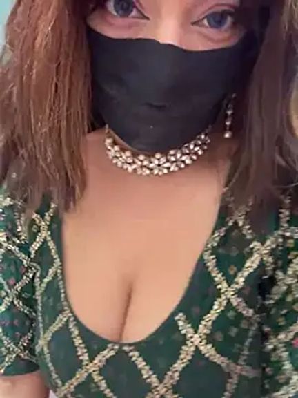 Hotty_indian_couple