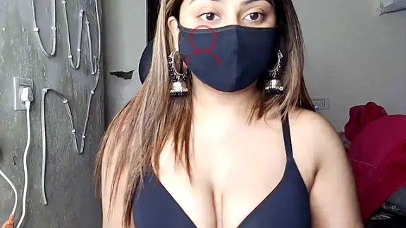 Hot-Shivangi