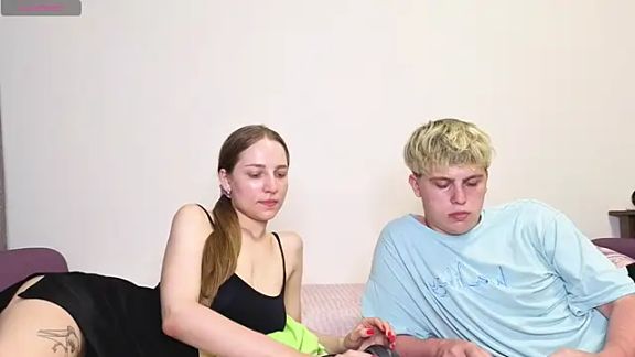 Emily_and_Ilumi