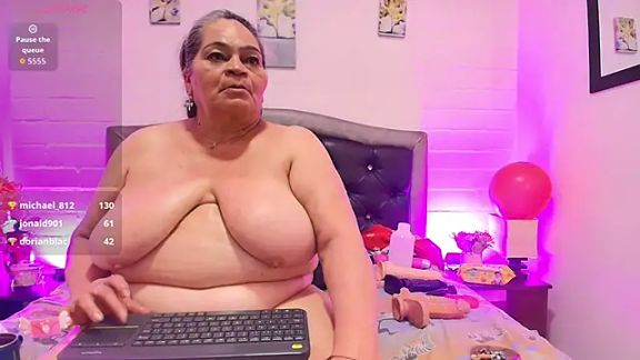 QueenMatturex