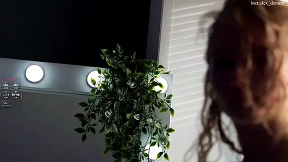 Alexandra_Demore