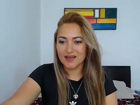 naomimature43
