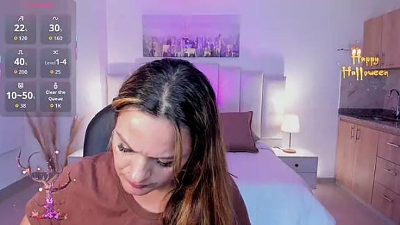 Aida_adams