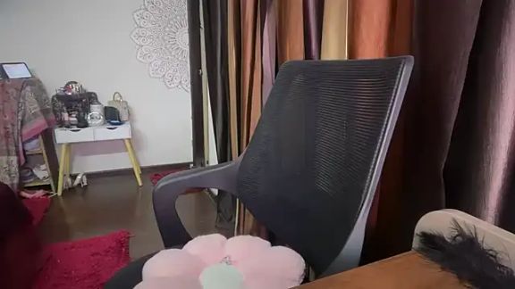 HornyBabe_