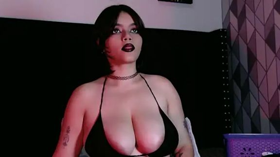 shybutdirtygirrll