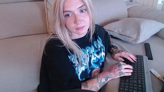 tattoobbgirl