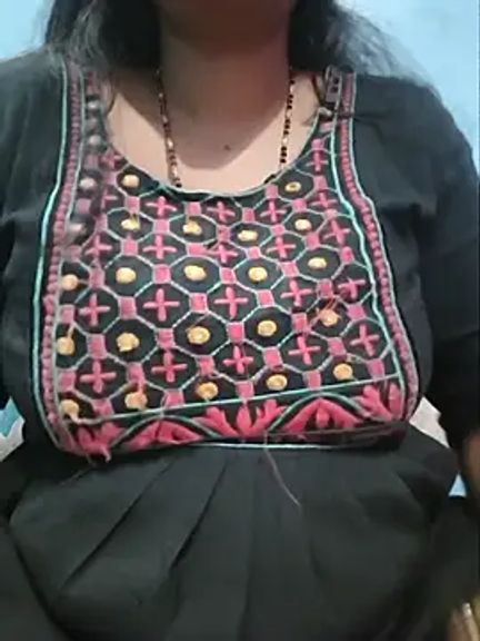Sexyradha_