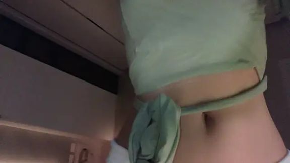 Ella_lee15