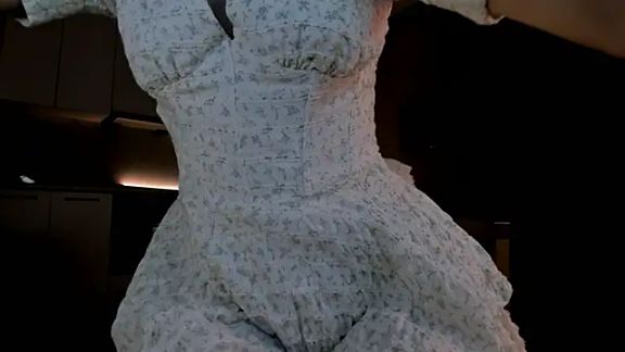 Ella_lee15