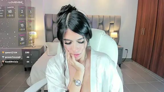 sarita_evanss