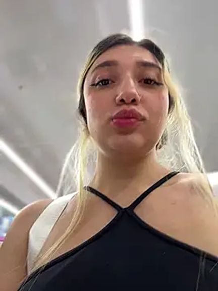 Mia__Gray