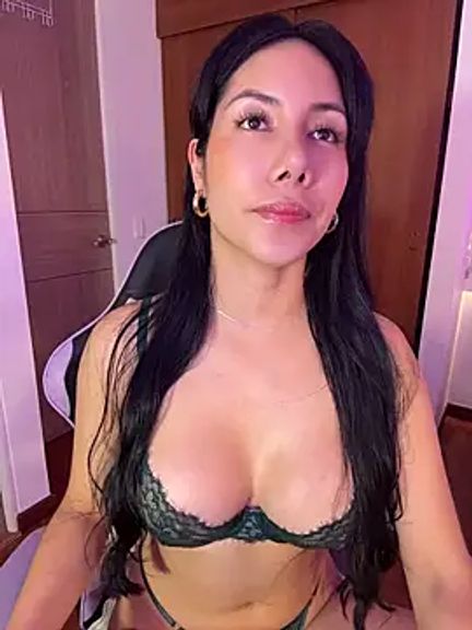 ArianaReynoldss