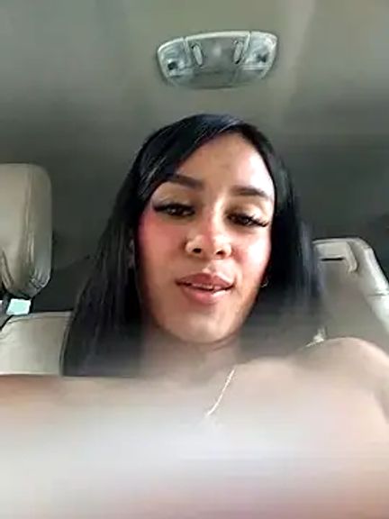 Juliana_Xander