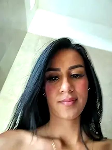 Juliana_Xander