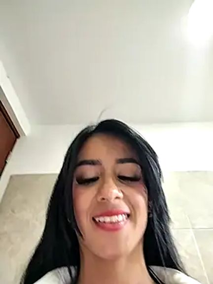 Juliana_Xander