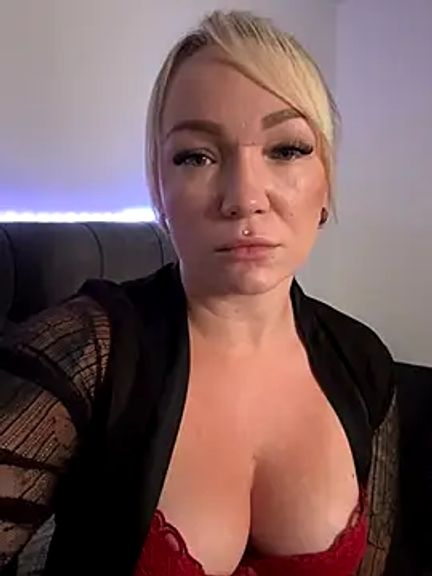 JuicyLou_