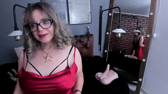 Samantha_mature56
