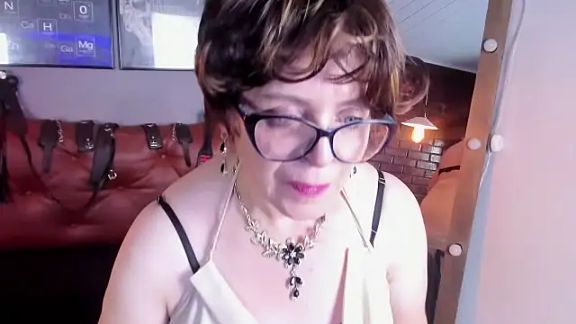 Samantha_mature56