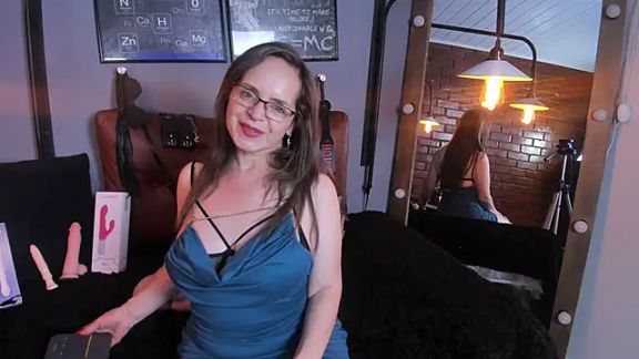 Samantha_mature56