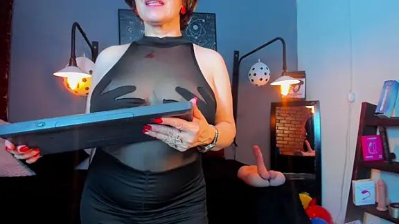 Samantha_mature56