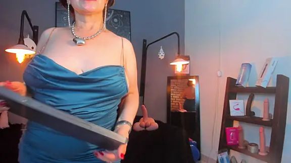 Samantha_mature56