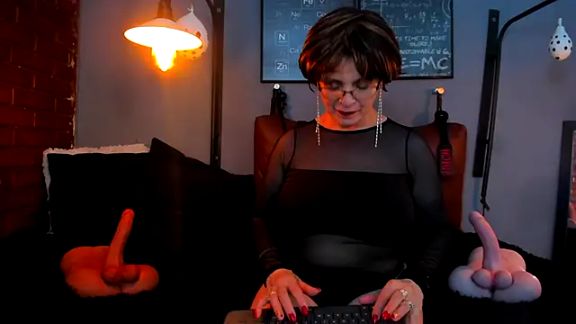 Samantha_mature56