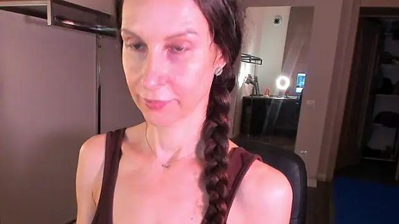 Mila_Anders