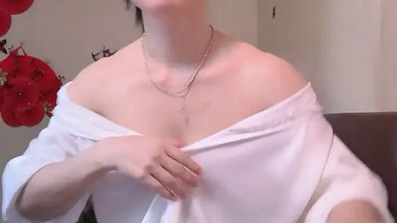 LinhChi_9x