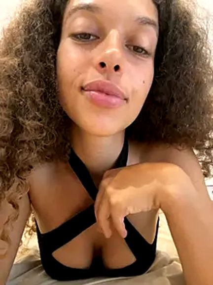 Rati_Curly